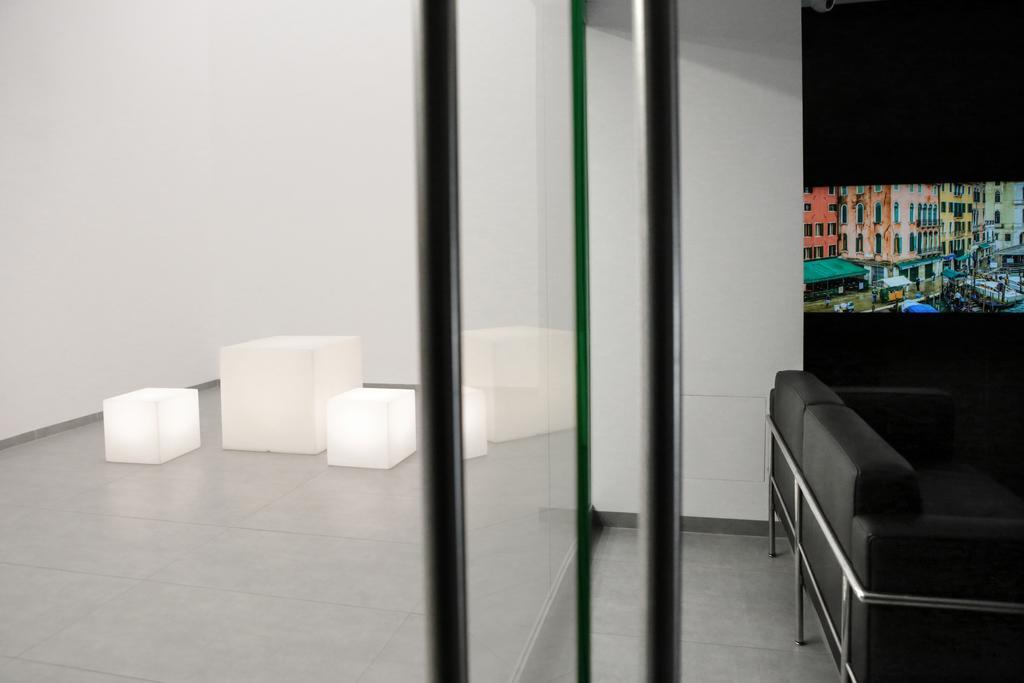 Super-Apartamenty Prestige Poznan Ngoại thất bức ảnh