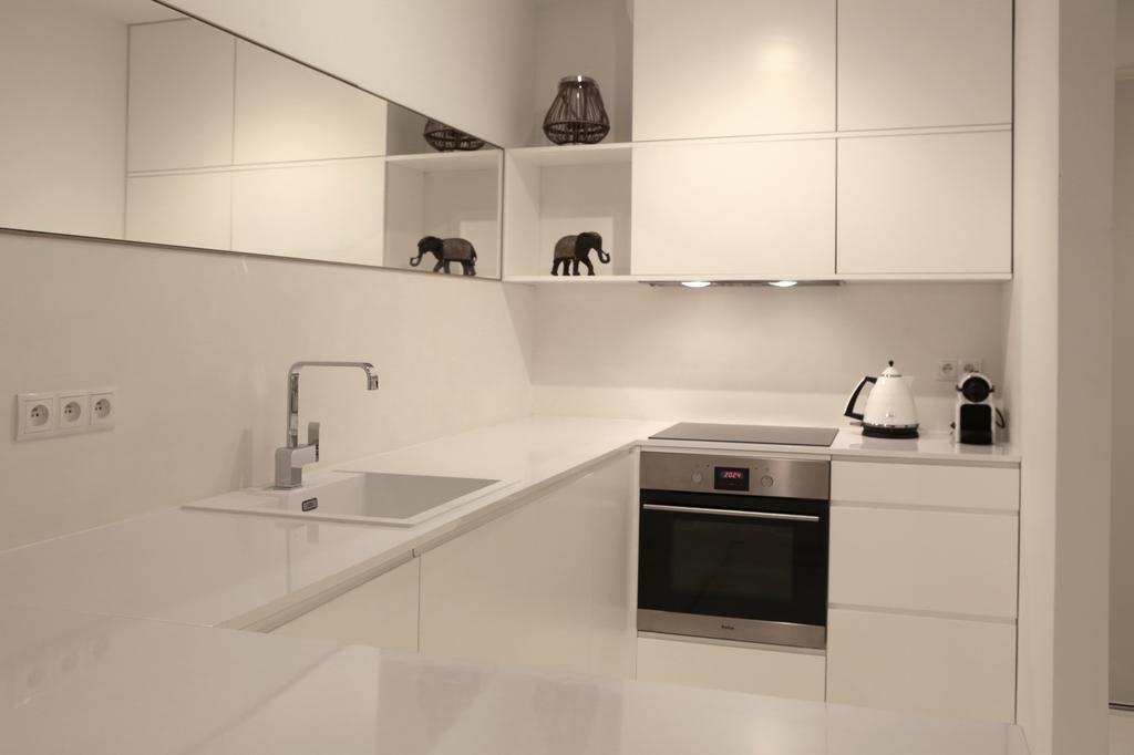 Super-Apartamenty Prestige Poznan Ngoại thất bức ảnh